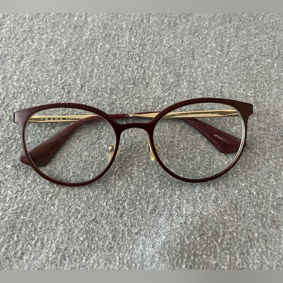 PRADA frame. Has prescription, will need to change lenses - Picture 4 of 6